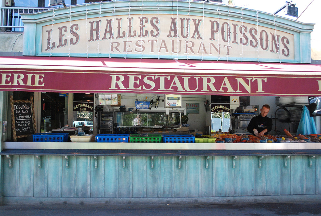 Les Halles aux Poissons